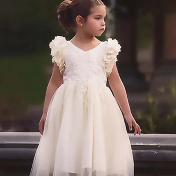 TRISH SCULLY girls formal dressss - Picture 6 of 6